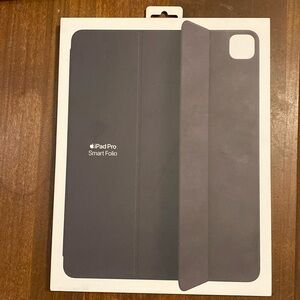 NWT iPad Pro Smart Folio